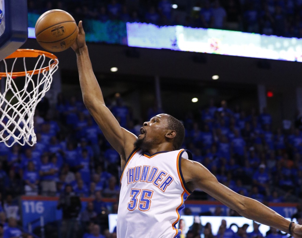 球迷:你认为雷霆该退役你的球衣?KD:你并不希望我回答这个问题 球迷:你认为雷霆该退役你的球衣?KD:你并不希望我回答这个问题