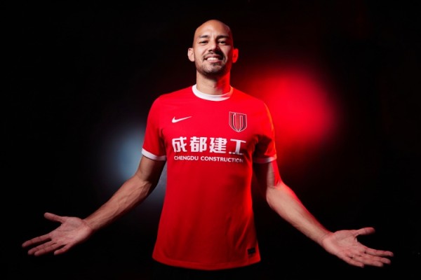 亚洲足坛打进100球!费利佩:是无数努力的结果,并非一个人做到 亚洲足坛打进100球!费利佩:是无数努力的结果,并非一个人做到