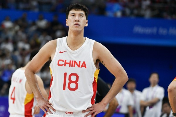 媒体人:有了王俊杰 以后杜润旺这种功能性球员恐很难再进国家队 媒体人:有了王俊杰 以后杜润旺这种功能性球员恐很难再进国家队