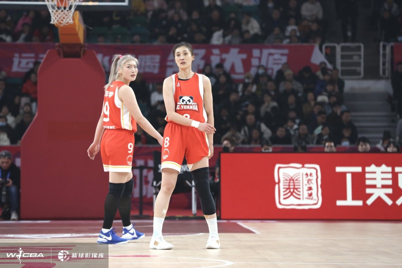 江苏全运女篮主教练谈对阵国手云集的四川:光脚的不怕穿鞋的 江苏全运女篮主教练谈对阵国手云集的四川:光脚的不怕穿鞋的