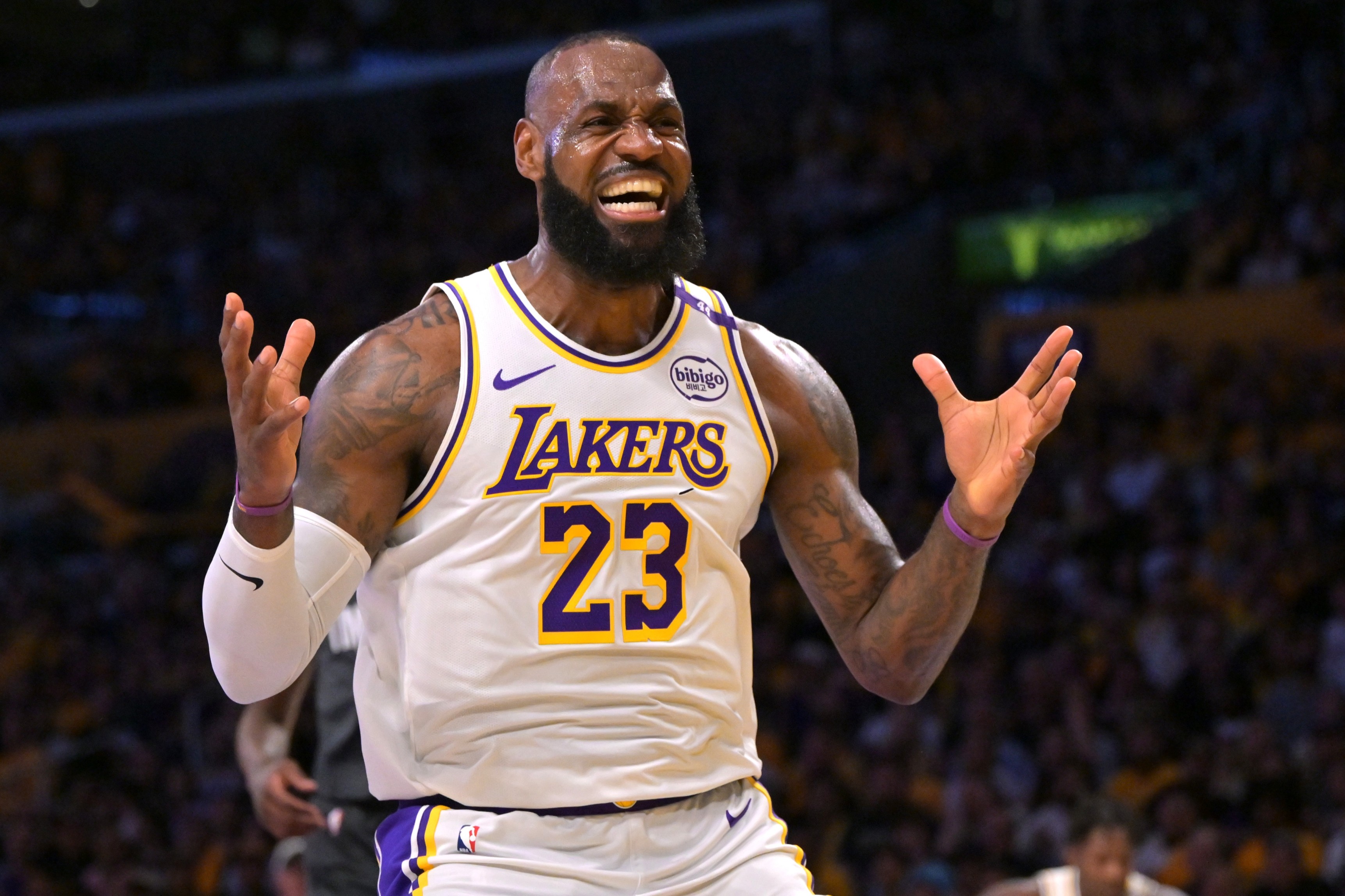 NBA官方预热:詹姆斯将迎来第23季 成为史上征战赛季最多的球员 NBA官方预热:詹姆斯将迎来第23季 成为史上征战赛季最多的球员